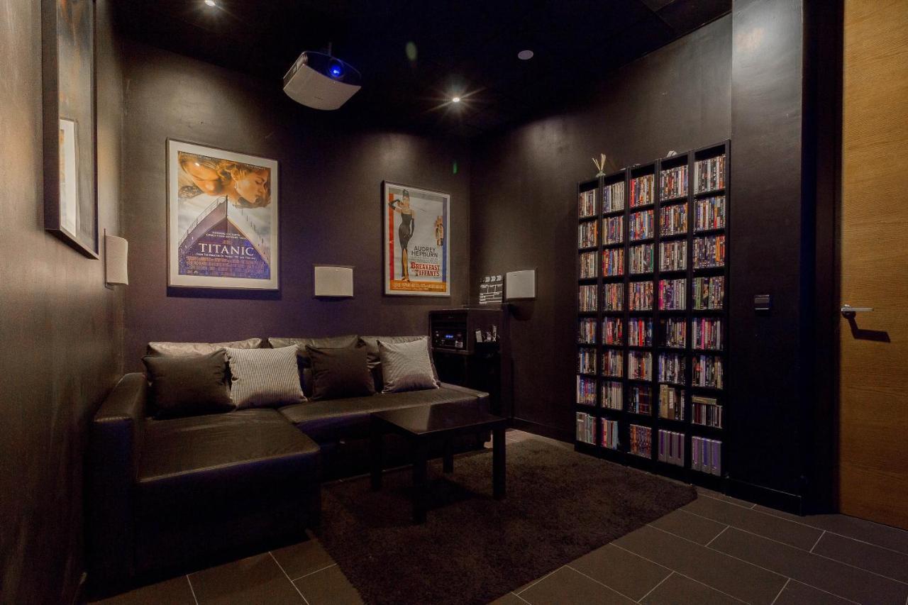Vlvilla - Villa De Lujo En Valencia Con Piscina Privada Y Sala De Cine Burjassot Ngoại thất bức ảnh